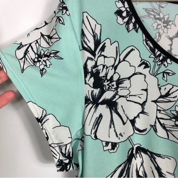 New Directions Womens Large Mint Aqua Black White Floral Flowers Peplum - Picture 3 of 8